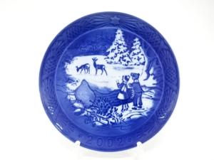 ROYAL COPENHAGEN　ロイヤルコペンハーゲン　winter in the forest　イヤープレート(2002年)　洋食器